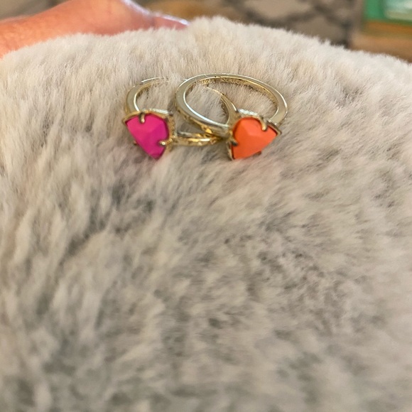 Kendra Scott size 5 stone rings. Like new. - Picture 2 of 2